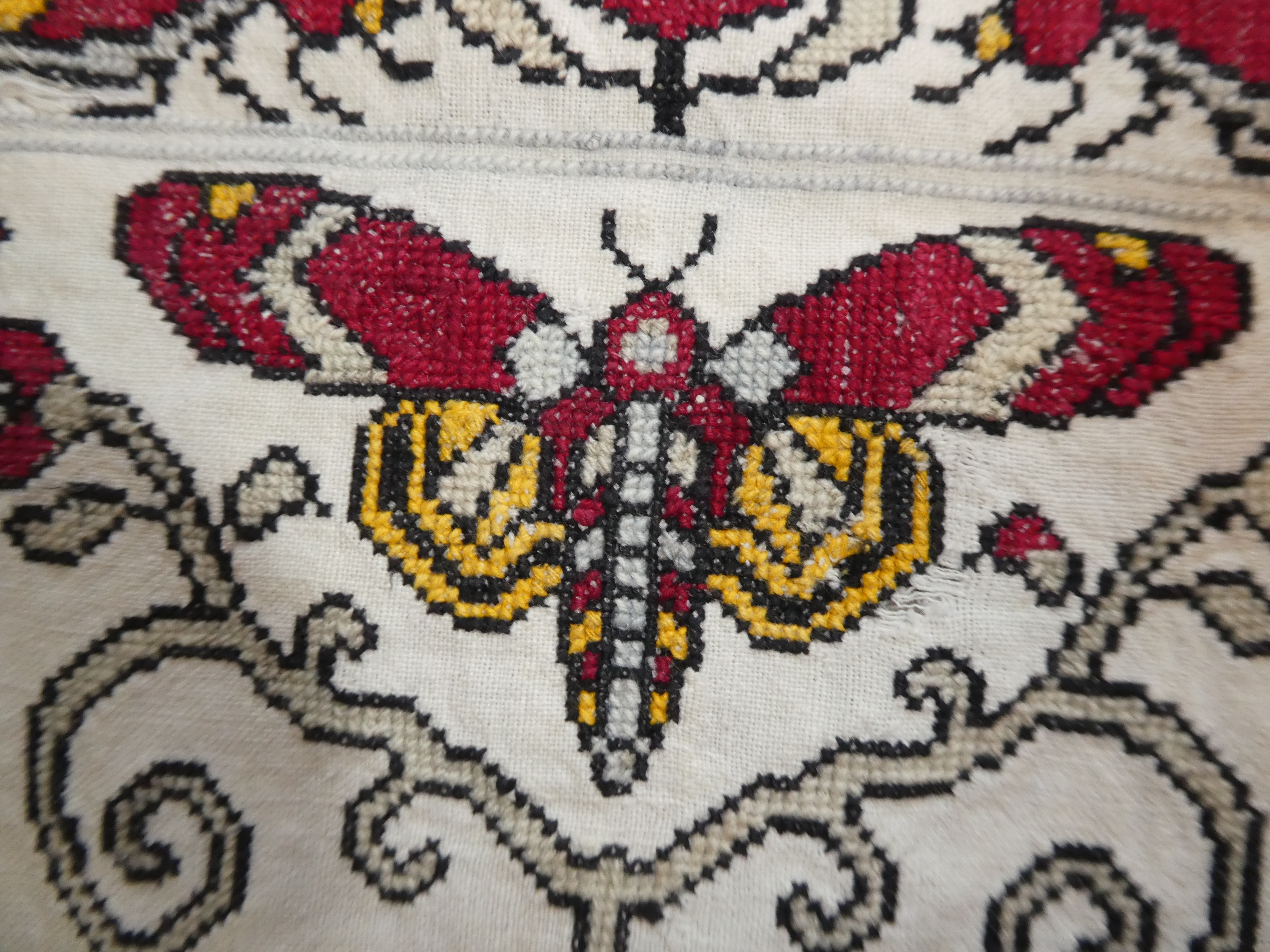 Полотенце с бабочками