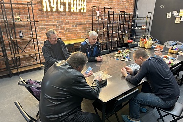 Коллекционеры в «Кустарях»